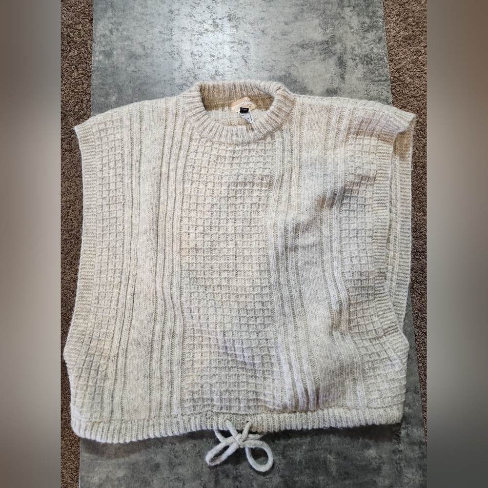 Universal Threads shirt